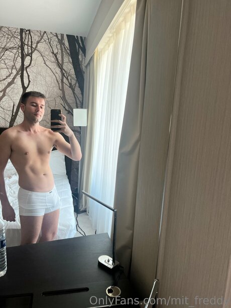 Mit Freddy adult star picture