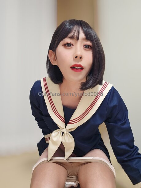 Yuricd0088 free pornstar photos