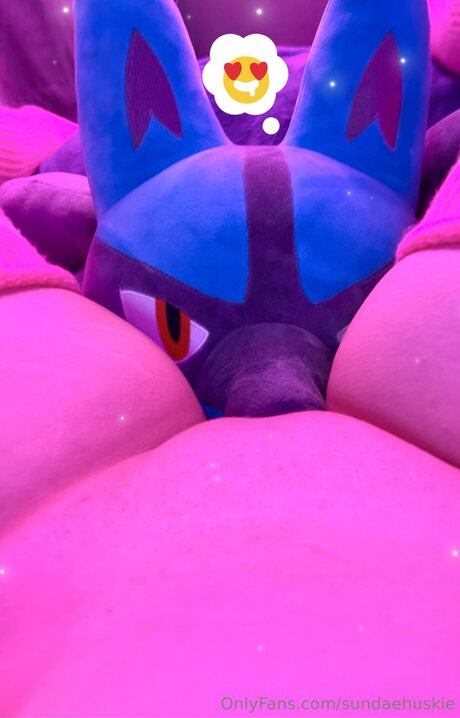 Sundaehuskie high quality pornstar image