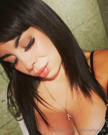 Manzanitadelanusok model nudes images