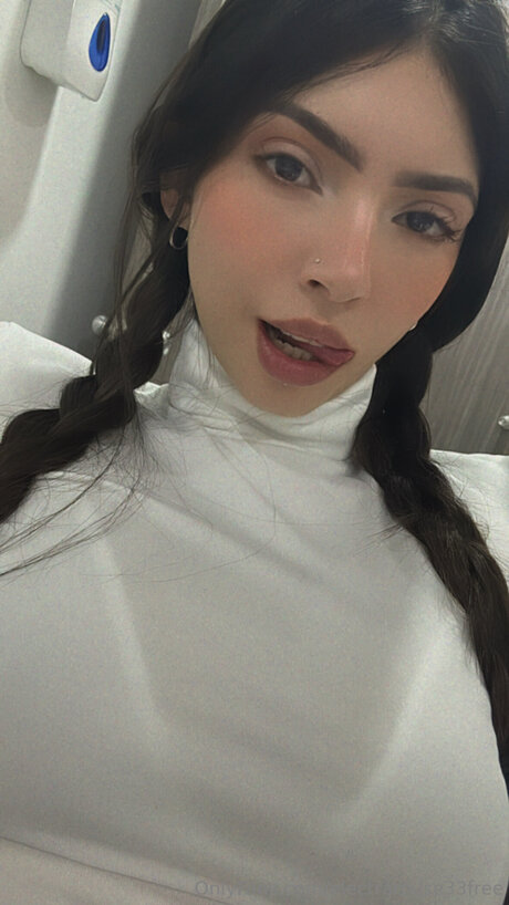 Electramuse33free sex model pictures