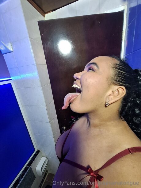 Onlydahianatongue pornstar beautiful pics