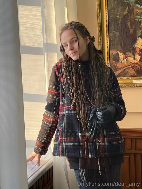 Dear Amy free model pic