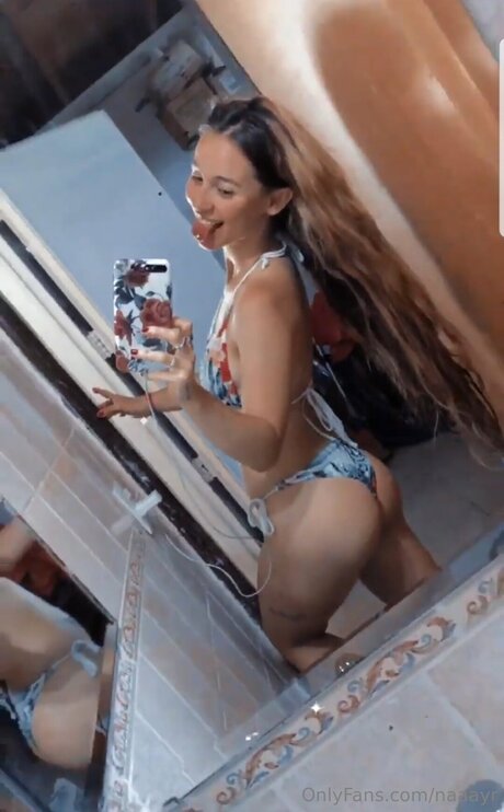 Naaayr pornstar sexy pictures