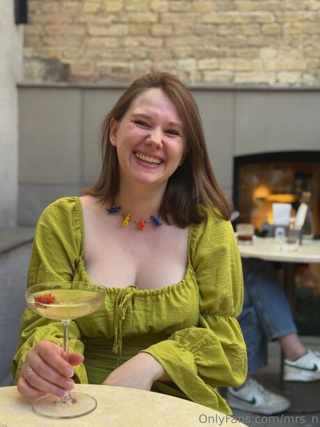 Mrs N model pornographic galleries