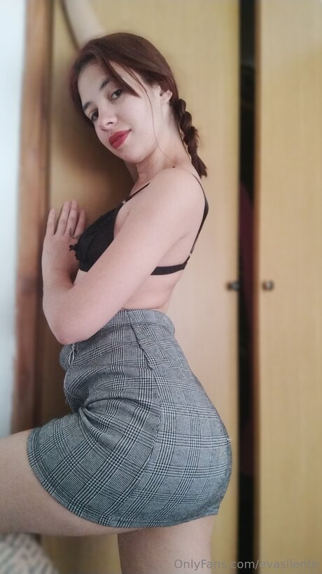 Evasilente pornstar exclusive images