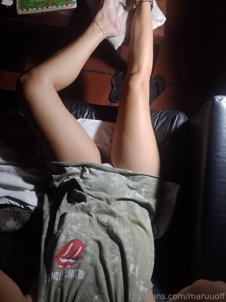 Maruuoff nude star photos