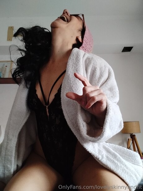 Sexyskinnyfit sexy model pic