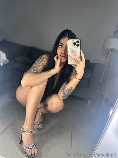 Smallapril erotic model images