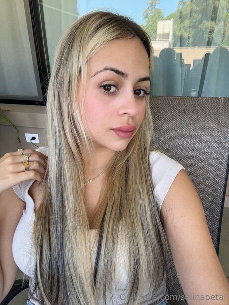 Selinapetal exclusive pornstar image