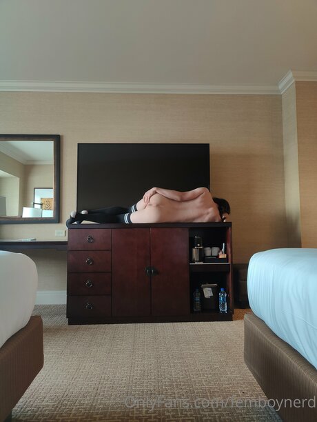 Kyemadison model porn pic