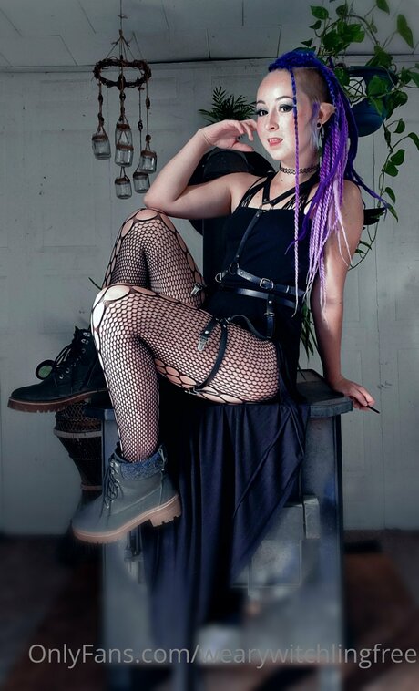 Wearywitchlingfree sex actress picture