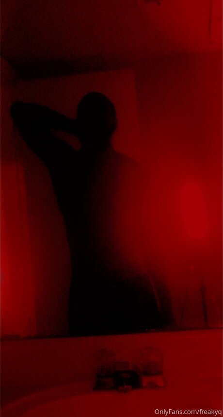 Freakyq pornstar nude archive
