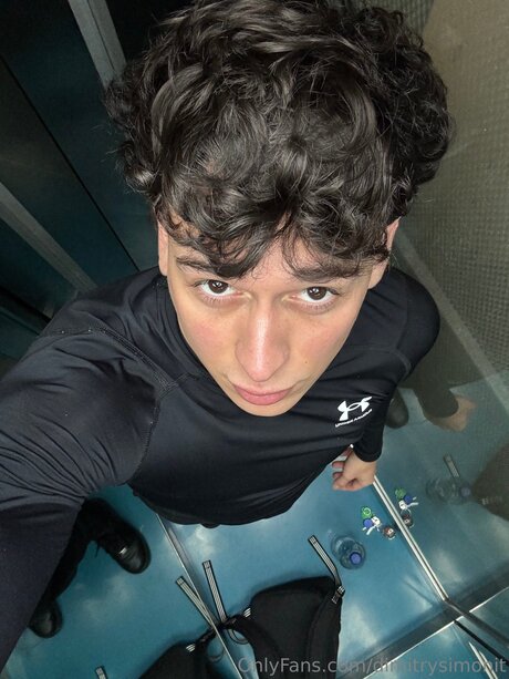 Dimitrysimonit naked model galleries