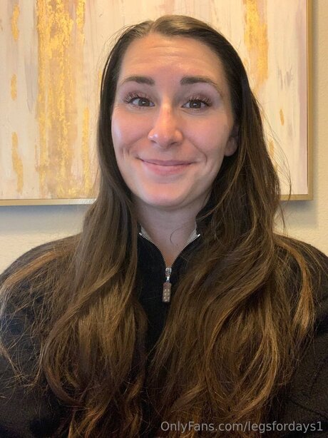 Legsfordays1 top model galleries