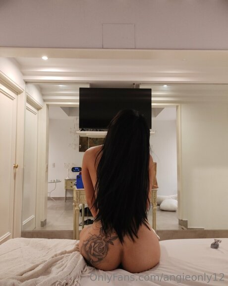 Angieonly12 perfect actress pics