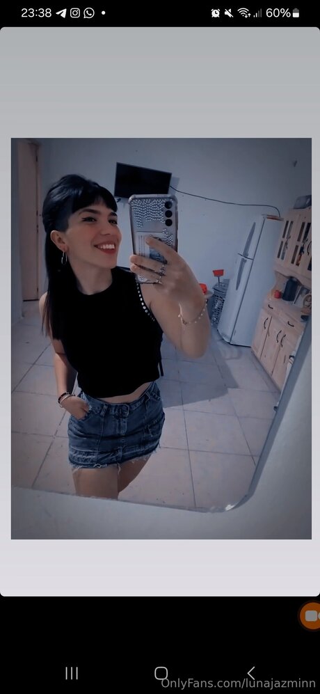 Lunajazminn pornstar hd gallery