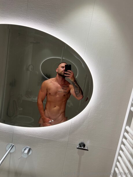 Cowboyjohnny exclusive star pic