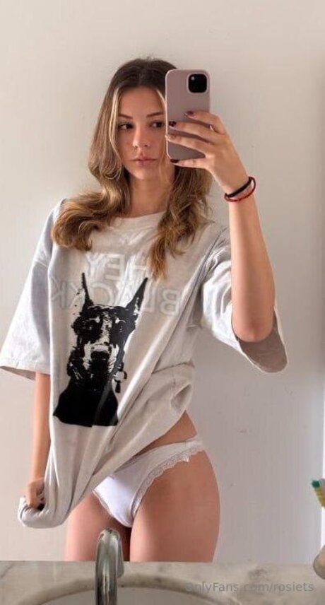 Rosiets erotic actress photo