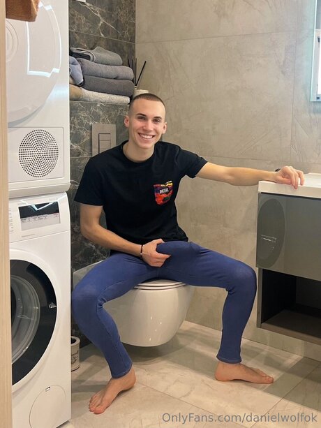 Danielwolfok model top galleries