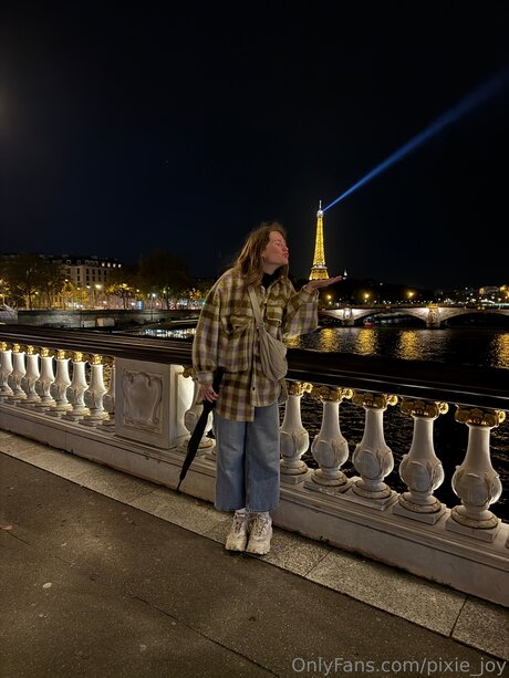 Pixie Joy star art img