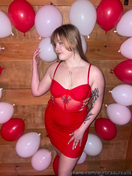 Auroraaurealis nude actress pictures