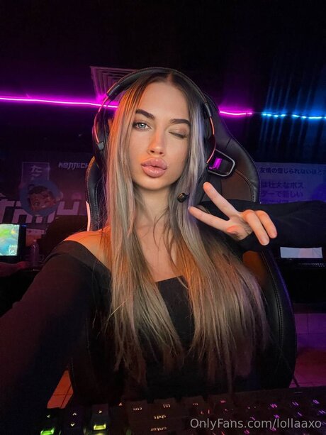 Itslolapap pornstar top photo