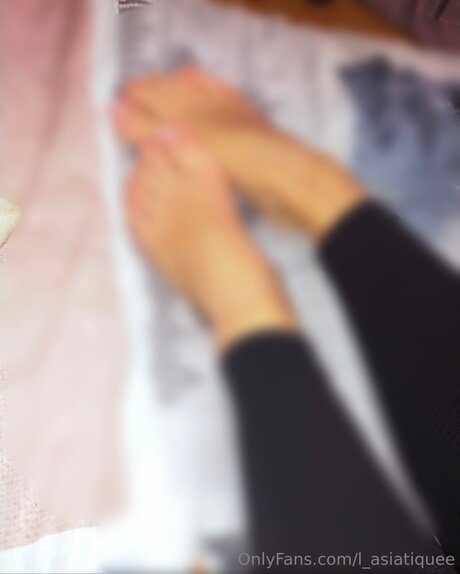 L Asiatiquee pornstar adult images