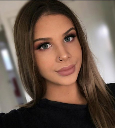 Jaide Samara Francis exclusive pornstar gallery