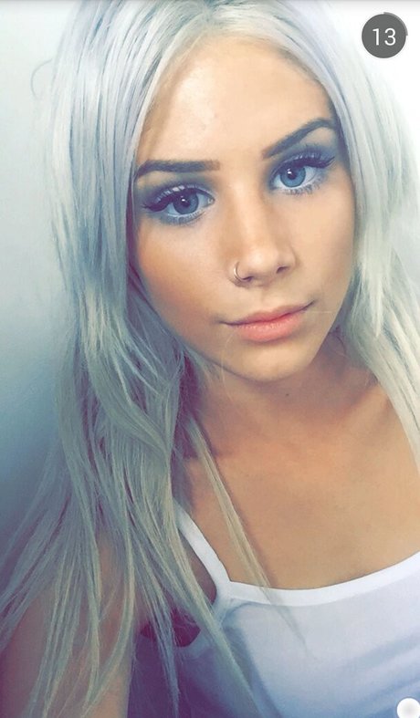 Jaide Samara Francis model adult image