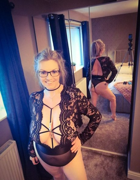 lesbian massage onlyfans hd picture