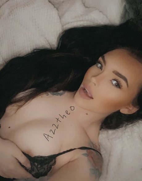 Louisamaya star top photo