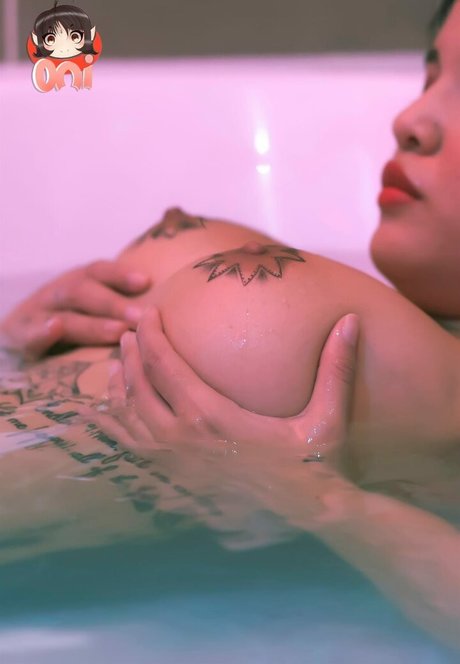 Onigirl01 model naked pictures