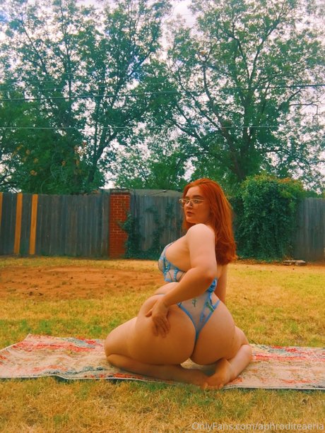 Allisonivyx pornographic actress pics