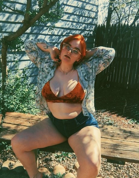 Allisonivyx nudes pornstar picture