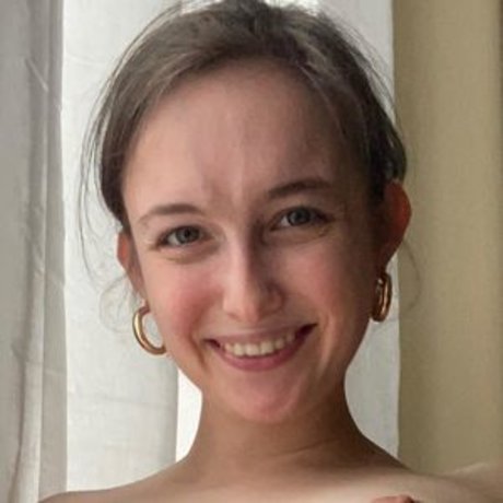 Little Bird perfect pornstar img