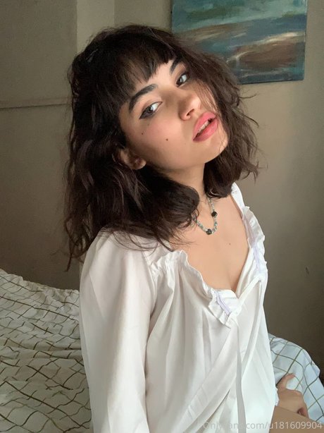 Diana Kitty model art pic