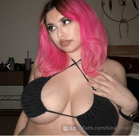 Luna Rose 111 adult star image