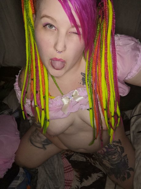 Nova Flowerz model porn photos