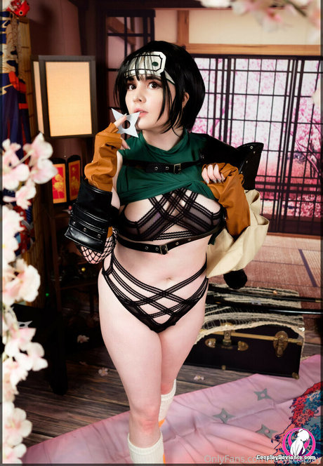 Foxy Cosplay star perfect pictures