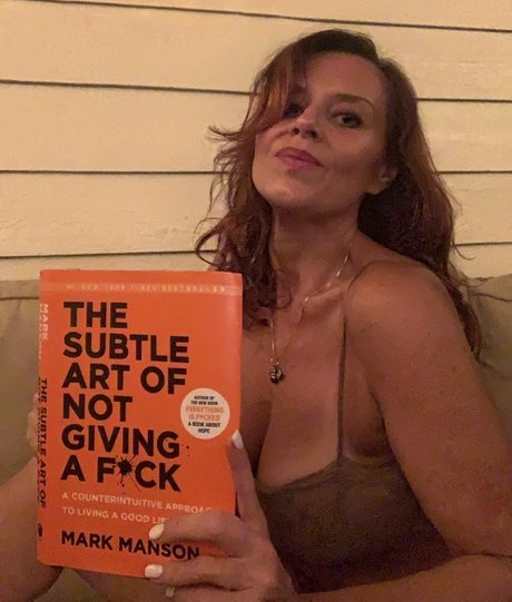 HoneyBeeZone star high quality pics