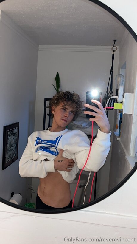 Reverovincent model art archive