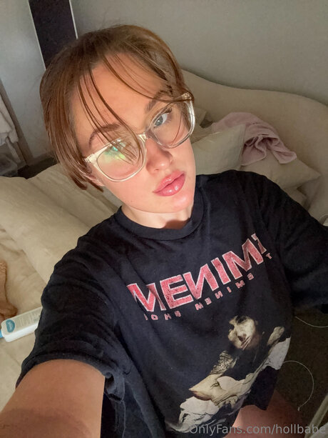 Hollbabe pornstar sexy pics