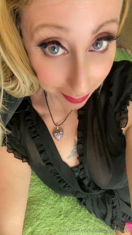 Lourdesnoir Xxx top actress gallery