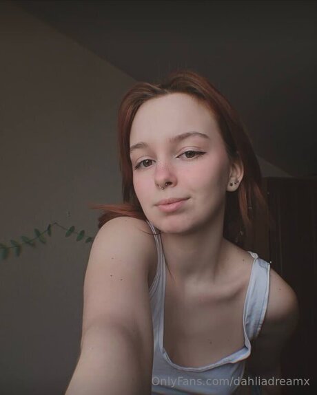 Dahliadreamx model art pic