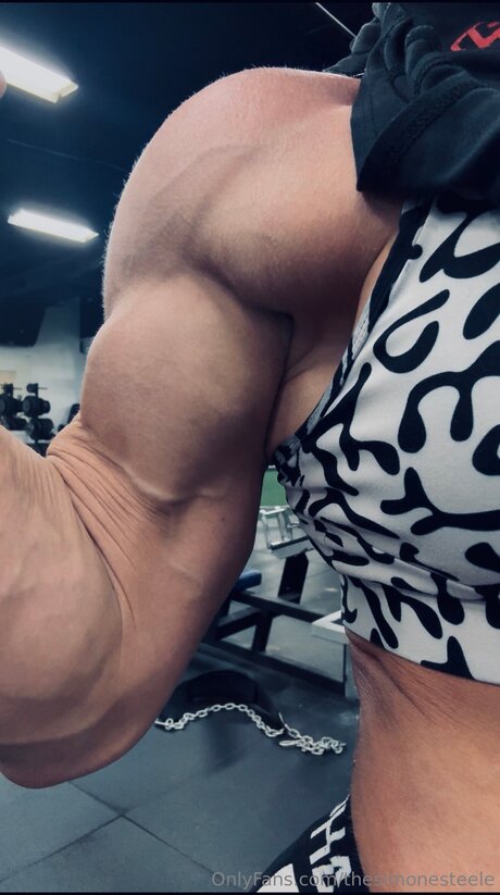 Thesimonesteele nice actress galleries