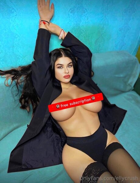 Ellycrush top pornstar photos