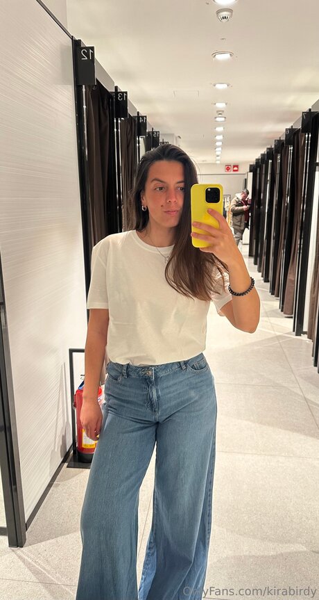 Kirabirdy star best pic