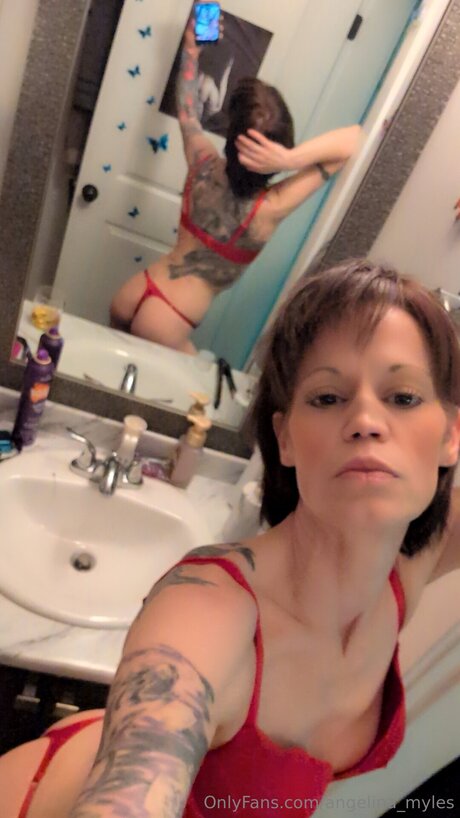 Angelina Myles art actress picture