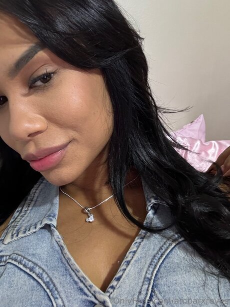 Ambarxreyes model pretty archive